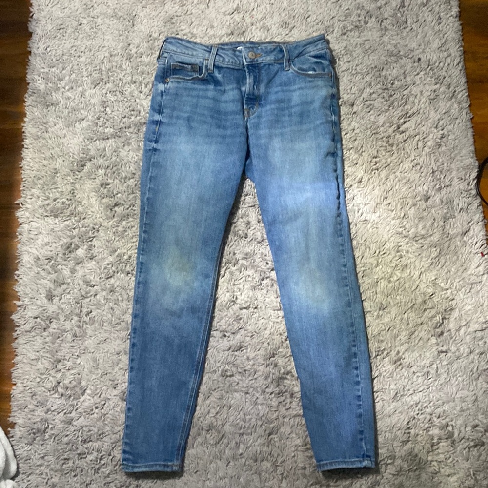Old Navy Rockstar Super Skinny mid-rise jean